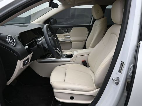 Used 2021 Mercedes-Benz GLA 250 GLA 250 image 21