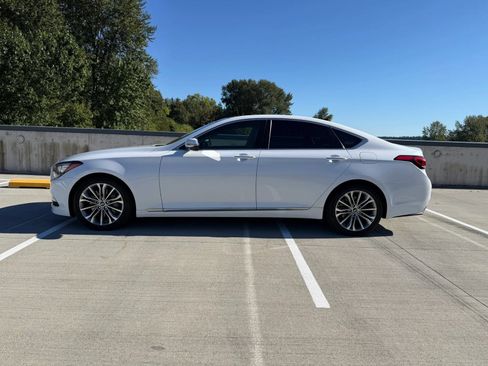 Used 2016 Hyundai Genesis 3.8 w/ Option Group 02 AWD/4WD image 21
