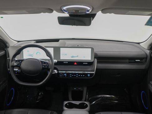 Used 2024 Hyundai Ioniq 5 Limited AWD/4WD image 13