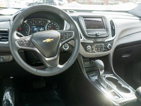 Used 2024 Chevrolet Equinox LT w/ Driver Convenience Package image 13