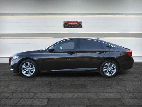 Used 2018 Honda Accord LX image 4