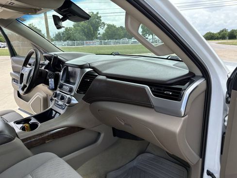 Used 2017 Chevrolet Tahoe LS w/ All-Season Package RWD image 17