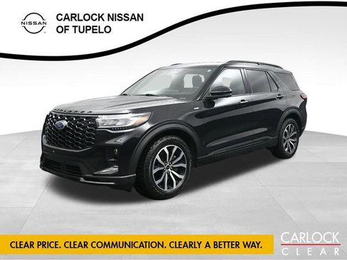 Used 2025 Ford Explorer ST-Line w/ Premium Package image 1