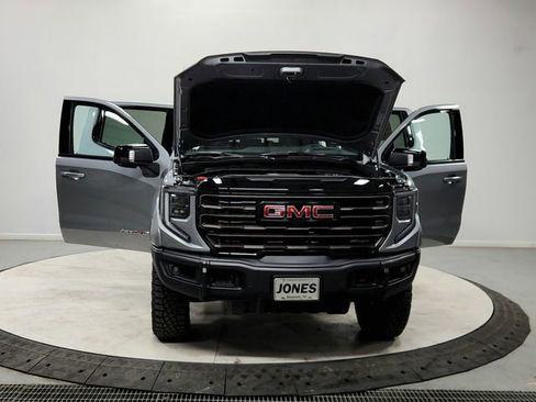 New 2026 GMC Sierra 1500 AT4X AWD/4WD image 10