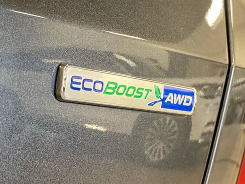 Used 2020 Ford Escape SEL AWD/4WD image 8