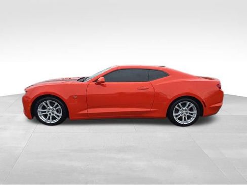 Used 2019 Chevrolet Camaro LS image 10