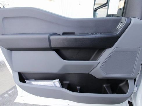 Used 2024 Ford F550 4x4 Regular Cab Super Duty image 15