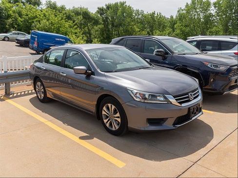 Used 2014 Honda Accord LX image 1