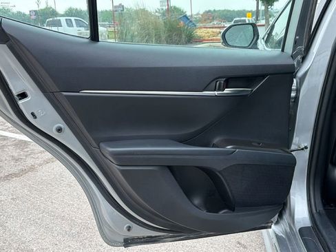 Certified 2024 Toyota Camry SE FWD image 33
