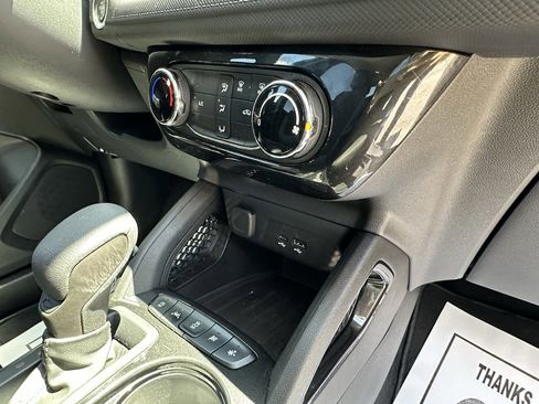 Used 2025 Chevrolet TrailBlazer LT image 13