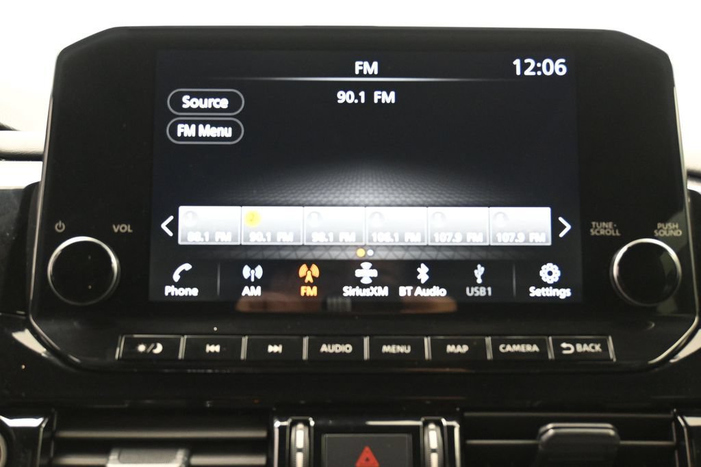 Used 2024 Nissan Pathfinder Platinum w/ Cargo Package AWD/4WD image 20