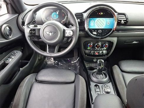 Certified 2023 MINI Cooper Clubman S w/ Signature Upholstery Package image 11