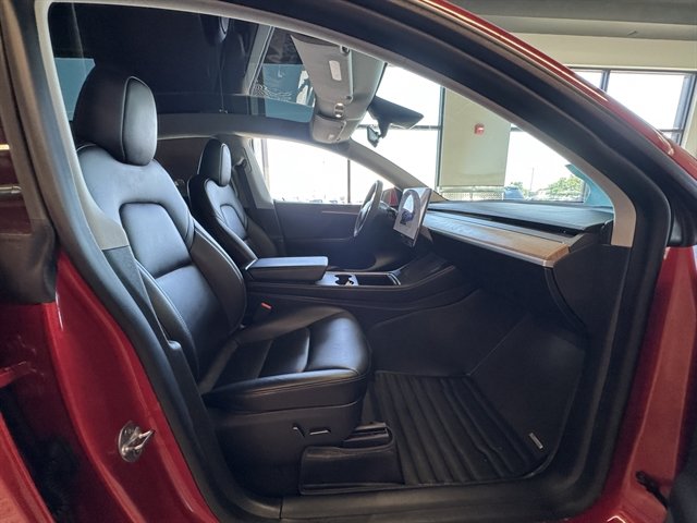 Used 2023 Tesla Model Y Long Range AWD/4WD image 9
