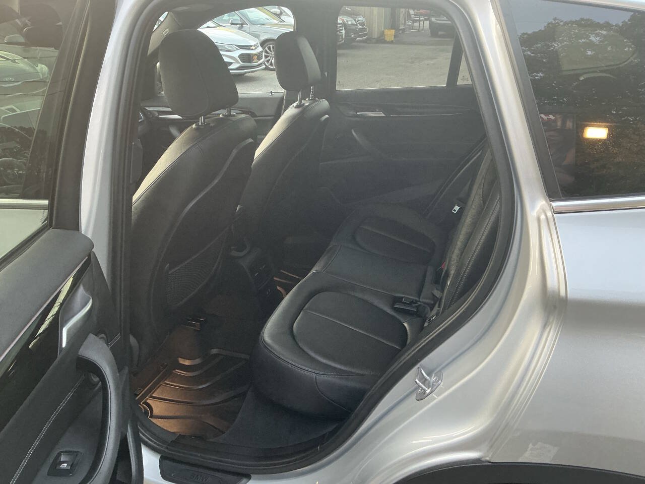 Used 2019 BMW X1 xDrive28i w/ Convenience Package AWD/4WD image 31