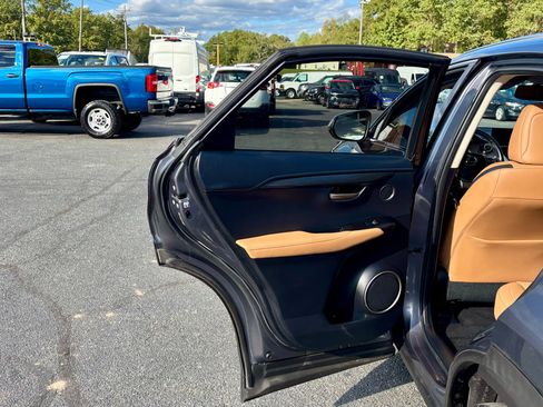 Used 2015 Lexus NX 200t AWD w/ Premium Package image 16