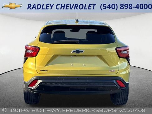 Certified 2024 Chevrolet Trax RS w/ Sunroof Package image 4
