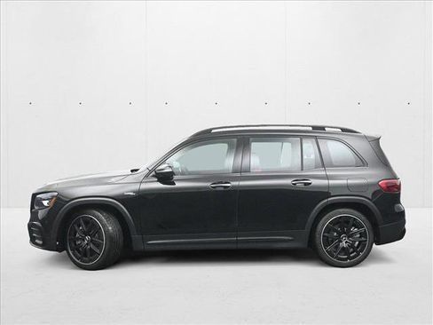 New 2025 Mercedes-Benz GLB 35 AMG 4MATIC image 7