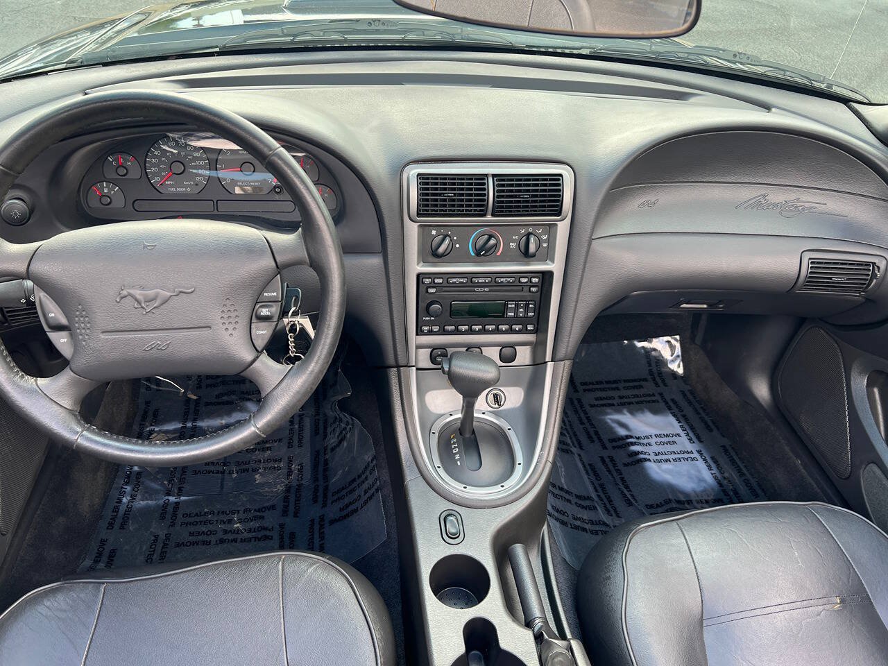 Used 2004 Ford Mustang Convertible RWD image 18