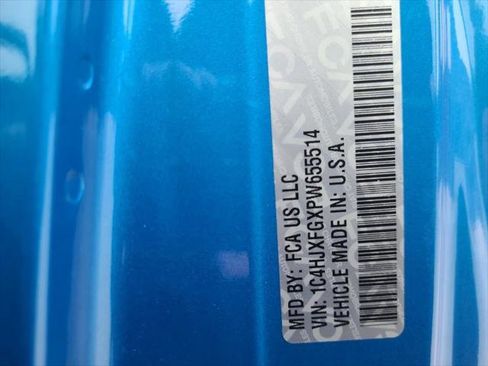 Certified 2023 Jeep Wrangler Unlimited Rubicon w/ Cold Weather Group image 38