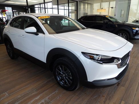 Certified 2023 MAZDA CX-30 AWD 2.5 S image 3