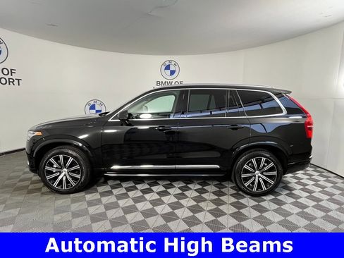 Used 2025 Volvo XC90 B5 Core image 9