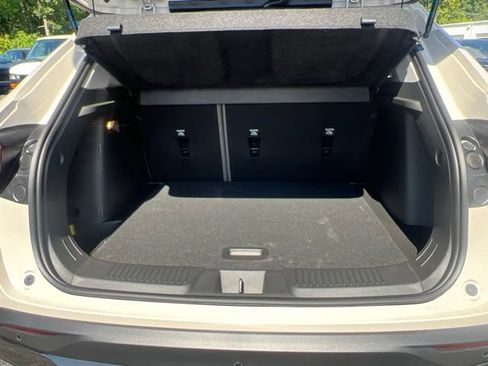 New 2026 Chevrolet Trax ACTIV w/ Driver Confidence Package FWD image 13