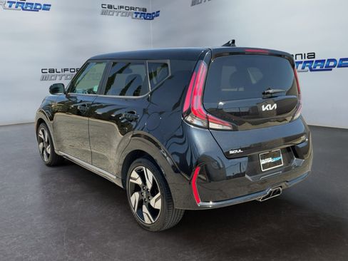 Used 2023 Kia Soul GT-Line FWD image 7