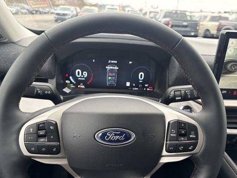 New 2026 Ford Explorer Active image 13