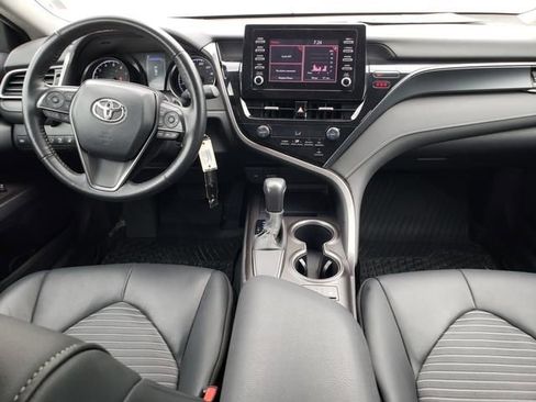 Used 2024 Toyota Camry SE FWD image 13