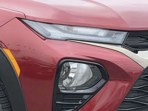 Used 2023 Chevrolet TrailBlazer RS w/ Convenience Package AWD/4WD image 10