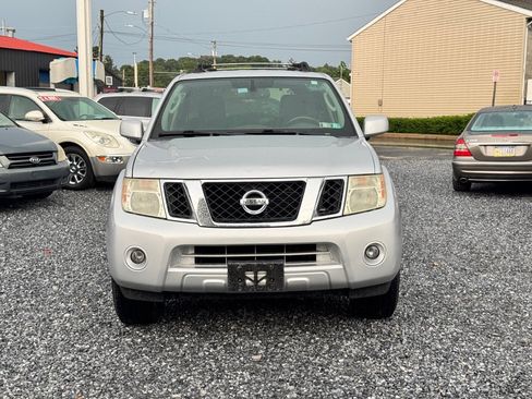 Used 2012 Nissan Pathfinder SV AWD/4WD image 2