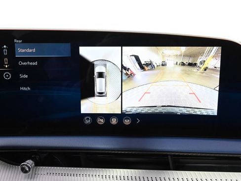 New 2026 Cadillac Optiq Sport 2 AWD/4WD image 29