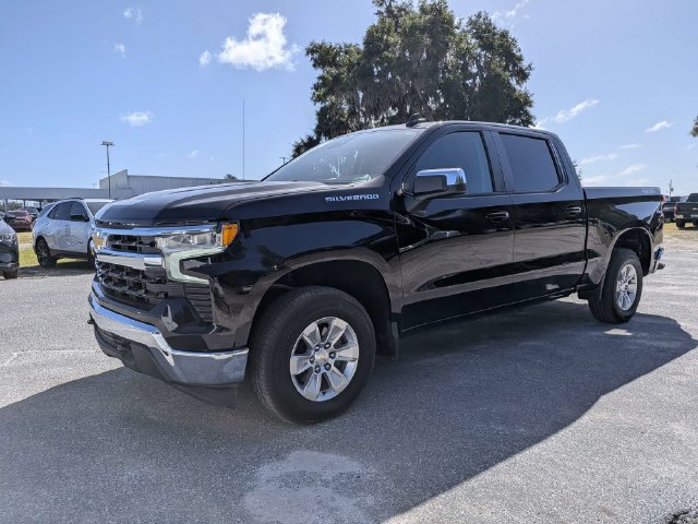 Used 2023 Chevrolet Silverado 1500 LT AWD/4WD image 7