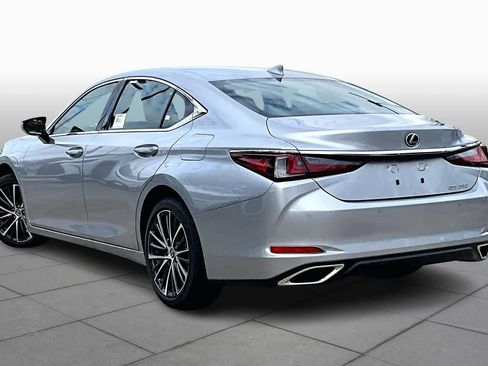 New 2025 Lexus ES 350 w/ Premium Package image 4