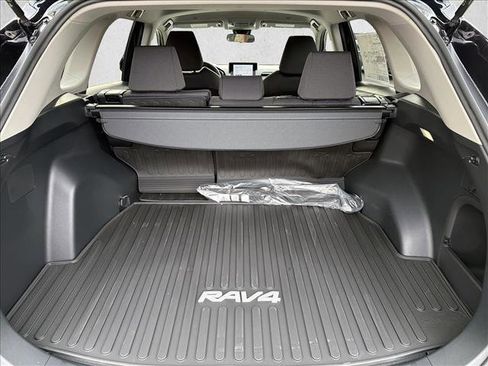 New 2025 Toyota RAV4 XLE image 22