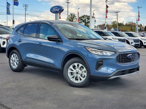 New 2026 Ford Escape Active w/ Cold Weather Package image 2