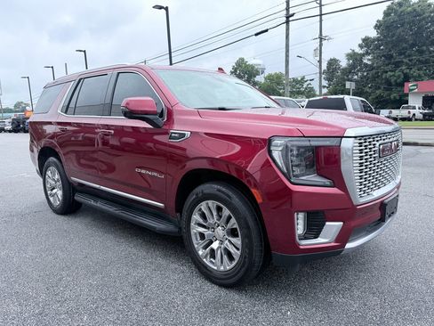 Used 2021 GMC Yukon Denali RWD image 2
