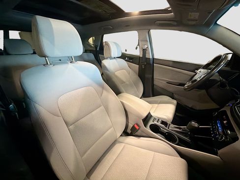 Used 2018 Hyundai Tucson Value w/ Cargo Package AWD/4WD image 32