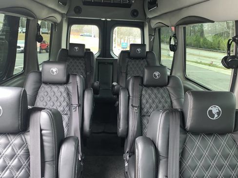 Used 2024 Mercedes-Benz Sprinter 3500 image 47