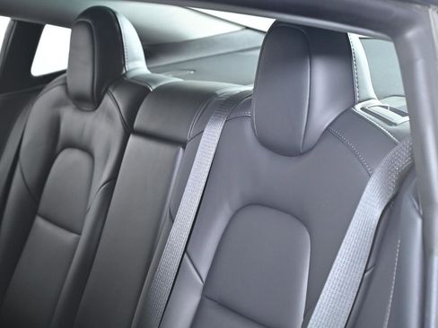 Used 2023 Tesla Model 3 Performance image 24