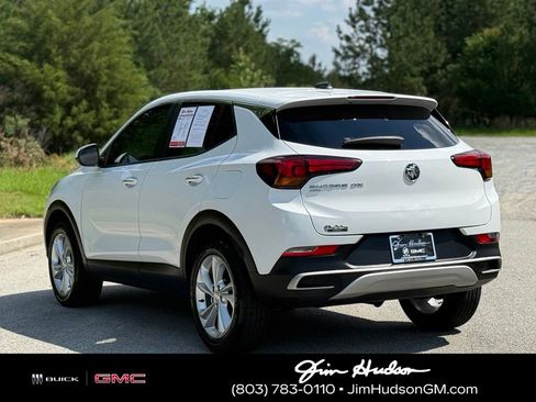 Used 2020 Buick Encore GX Preferred w/ Cold Weather Comfort Package AWD/4WD image 11