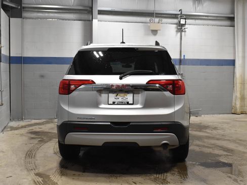 Used 2019 GMC Acadia SLE w/ LPO, Floor Liner Package image 25