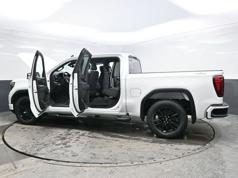 Used 2023 GMC Sierra 1500 Elevation image 43