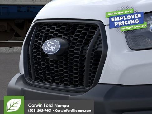 New 2026 Ford Transit 250 148 Medium Roof Extended AWD image 17
