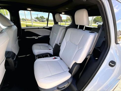 Used 2025 Lexus TX 350 FWD w/ Technology Package image 21