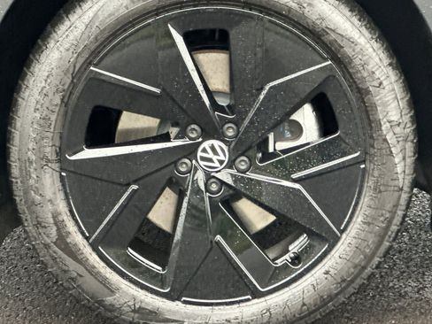 New 2026 Volkswagen ID.4 Pro S AWD/4WD image 24