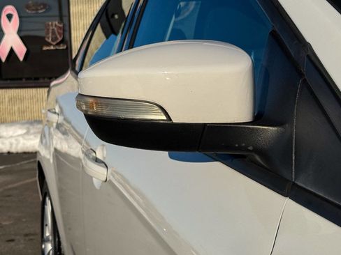 Used 2016 Ford Focus SE w/ Reverse Sensing Package image 11