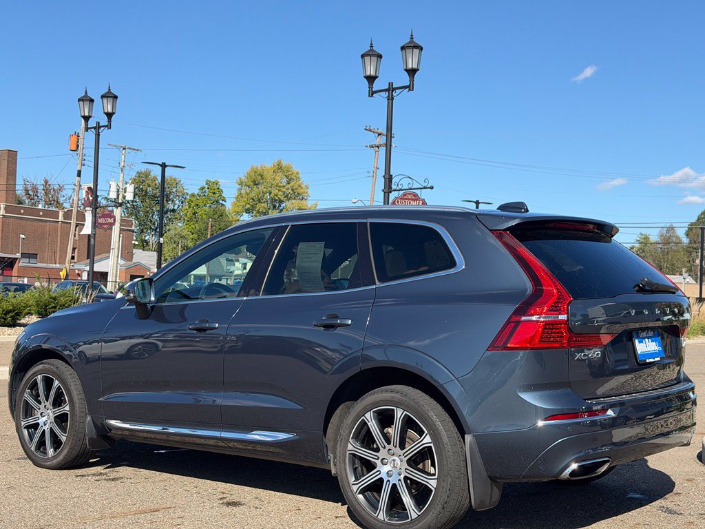 Used 2021 Volvo XC60 T5 Inscription AWD/4WD image 3