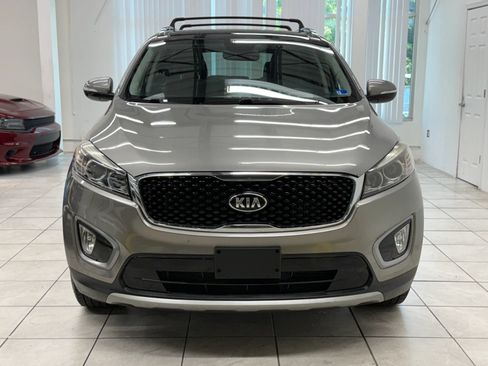 Used 2016 Kia Sorento EX w/ EX Touring Package FWD image 2