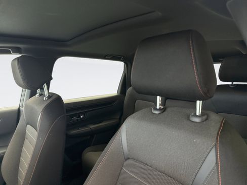 Used 2025 Honda CR-V Sport image 10